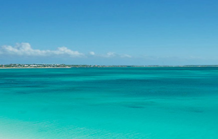 Save an extra 5% off selected resorts, plus save £100 with promo code SUMMER100 at Beaches