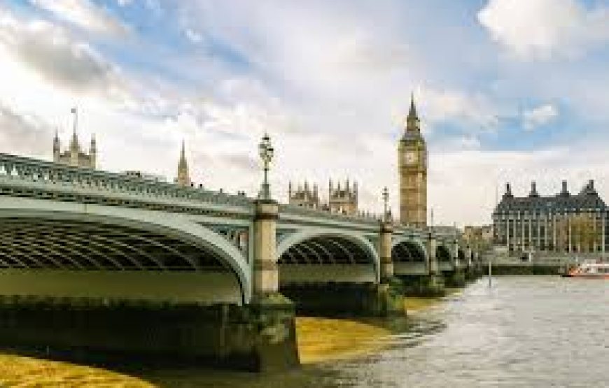 Get Up to 40% off on  Top Secret® Hotels at lastminute.com